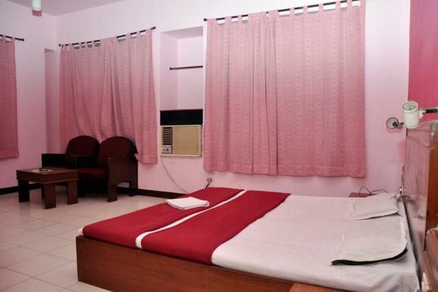 Hotel Manorath Nashik Exterior photo